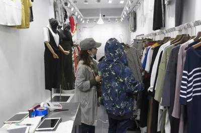 優(yōu)店候選丨原創(chuàng)設(shè)計力量 服裝服飾批發(fā)新風向